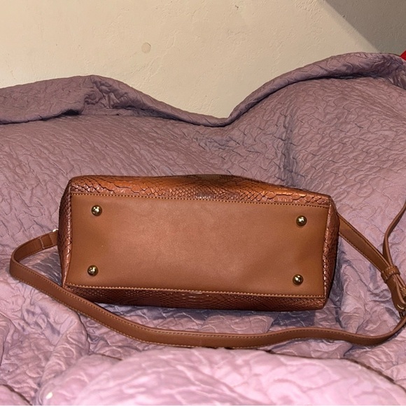 Mellow World Vegan Leather Cognac Crossbody. Snakeskin texture. Gently Usef. - Picture 11 of 11